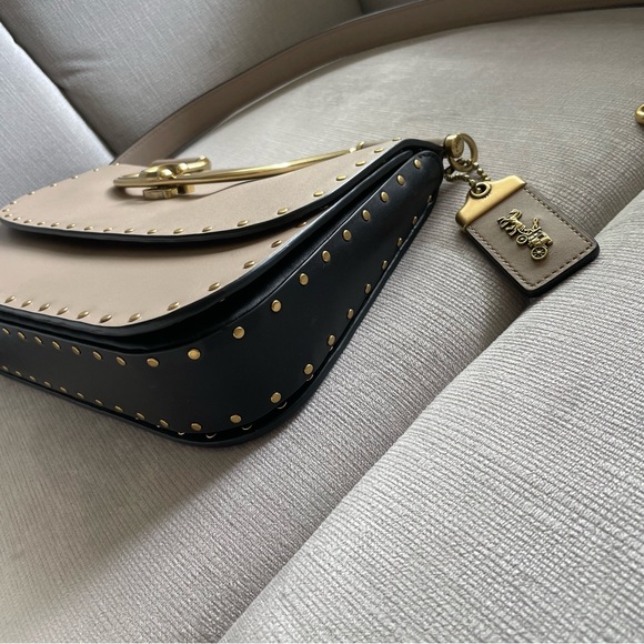Coach Ellie Crossbody with Rivets 76912 Glovetanned leather - Picture 7 of 16
